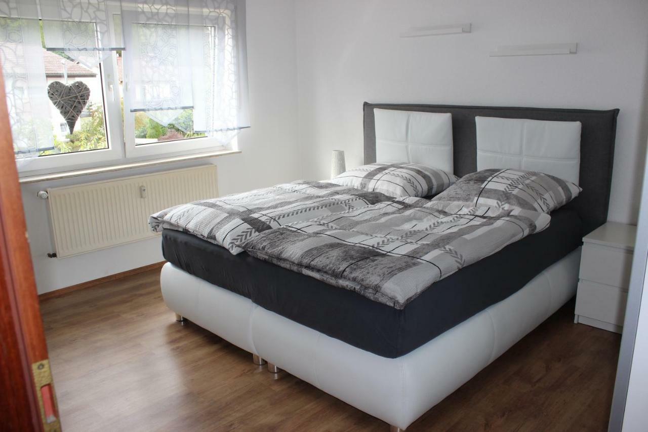 Ferienwohnung Am Waldrand Lemberg Екстер'єр фото